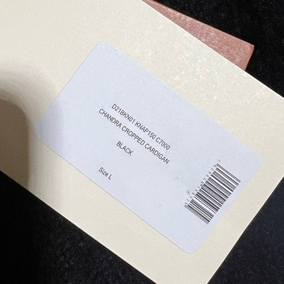 AlexaChung Black Chandra Cashmere Silk Cropped Cardigan NWT Large - Picture 11 of 14